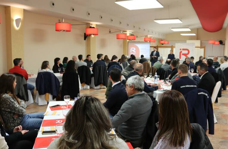 Rafelbunyol celebra el I Foro Empresarial «Rafelbunyol industrial»